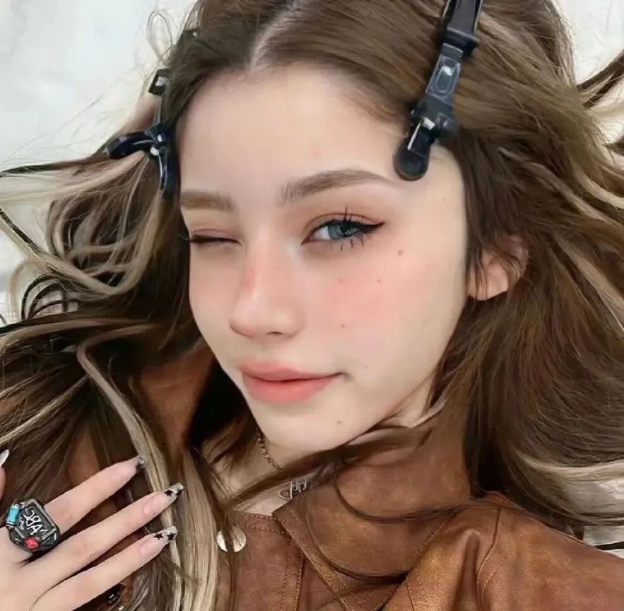 人类瑕疵大学